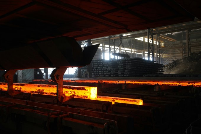 Jak przeprowadzić badania i certyfikację zakładu aluminium?
