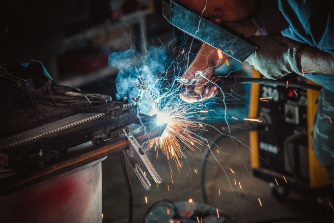 zgodność chemiczna w produkcji aluminium